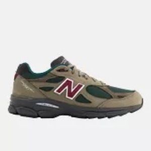 NEW BALANCE Made in USA 990v3